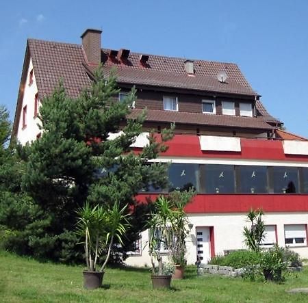 Hegaustern Pension Engen Buitenkant foto